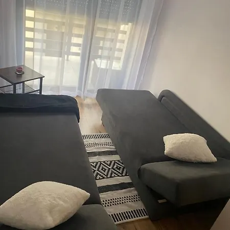 Apartamento Apartament Honey Dziwnowek *